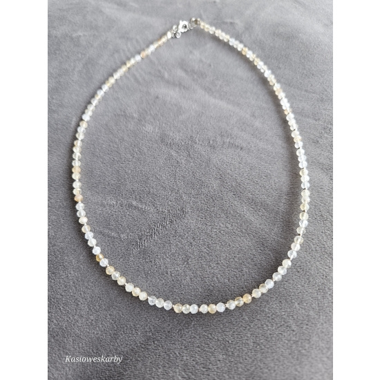 Naszyjnik z kamieni cytrynu -bogactwo